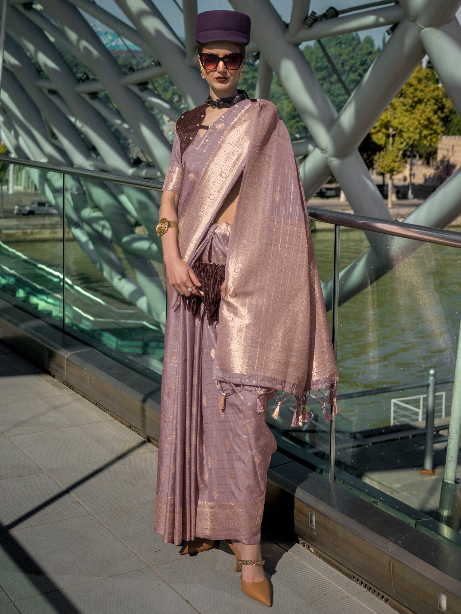 NOZ2TOZ Women's Silk Blend Mauve Woven Design Designer Saree With Blouse Piece - Distacart