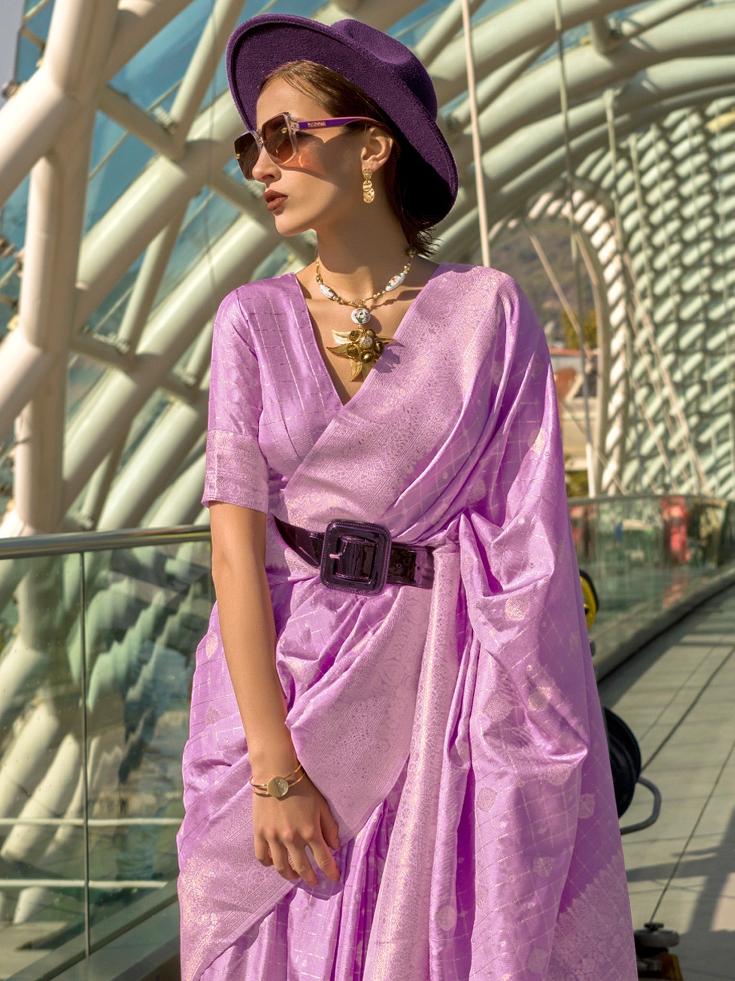 NOZ2TOZ Women's Silk Blend Lavender Woven Design Designer Saree With Blouse Piece - Distacart