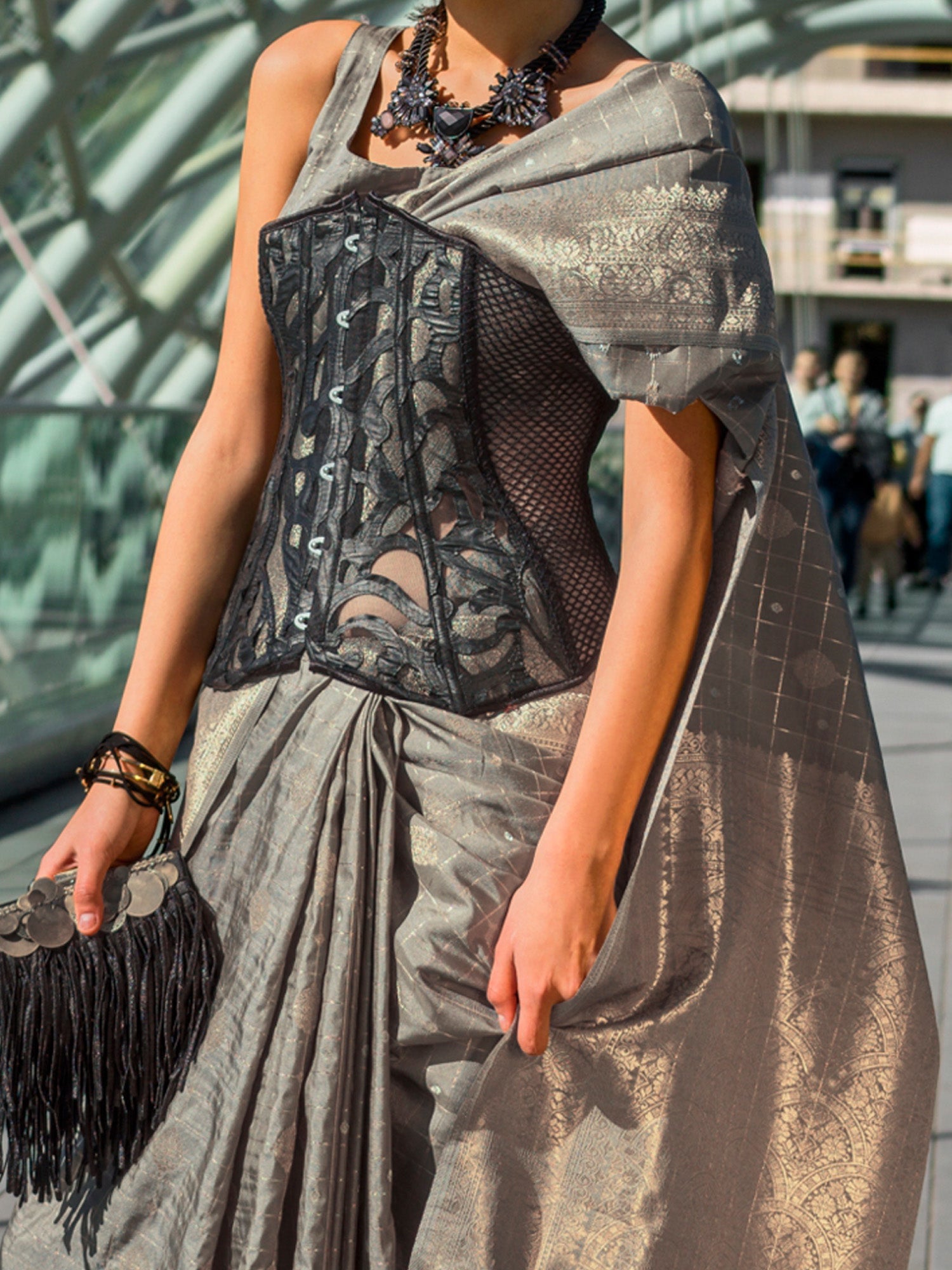 NOZ2TOZ Women's Silk Blend Grey Woven Design Designer Saree With Blouse Piece - Distacart