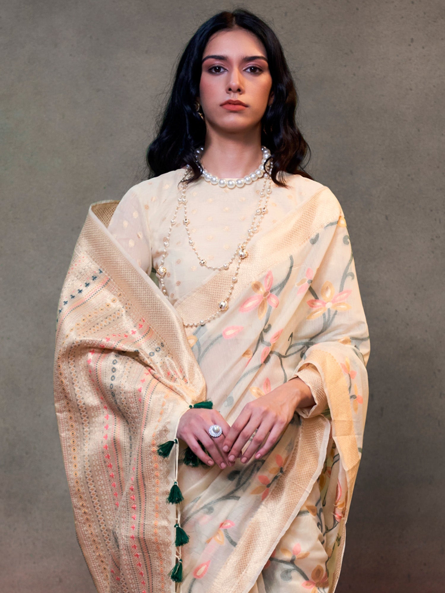 NOZ2TOZ Women's Silk Blend Cream Woven Design Designer Saree With Blouse Piece - Distacart