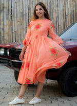 Thumbnail for Vegaa Fashion Peach Rayon Kota Checks Digital Print Kurti - Distacart