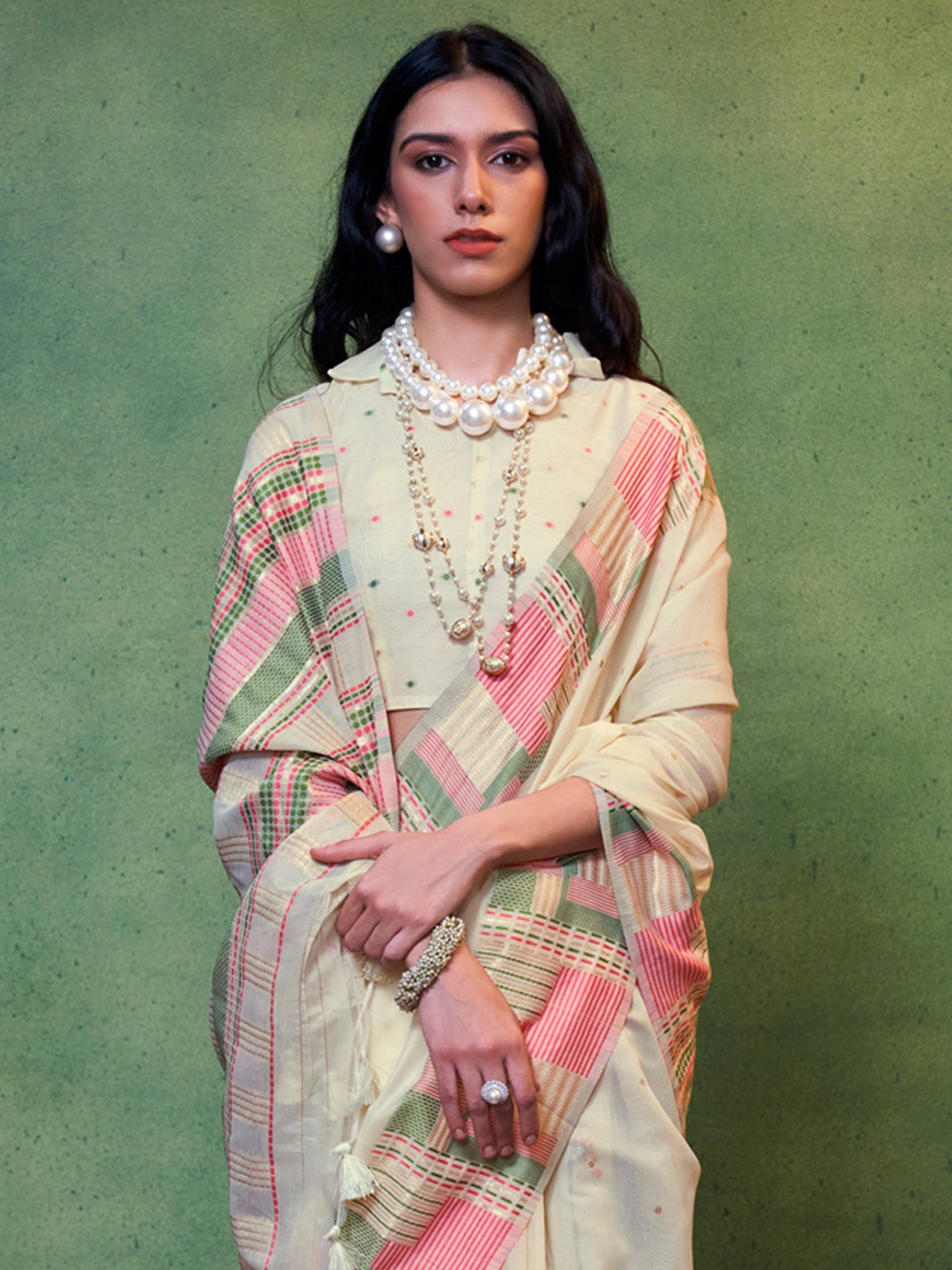 NOZ2TOZ Women's Silk Blend Cream Woven Design Designer Saree With Blouse Piece - Distacart