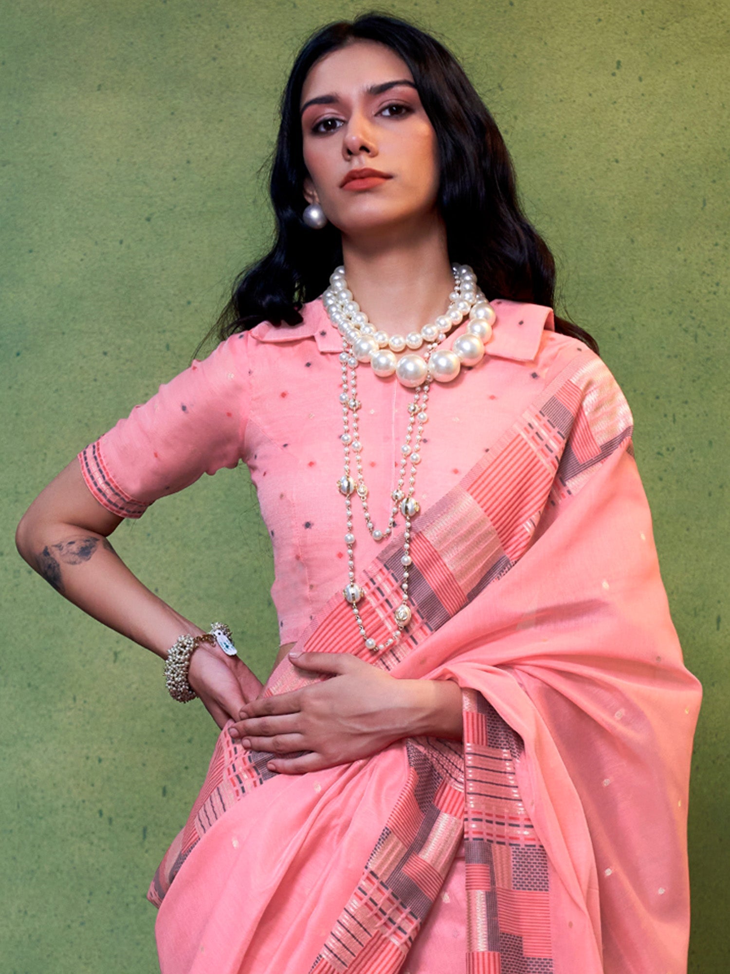 NOZ2TOZ Women's Silk Blend Pink Woven Design Designer Saree With Blouse Piece - Distacart