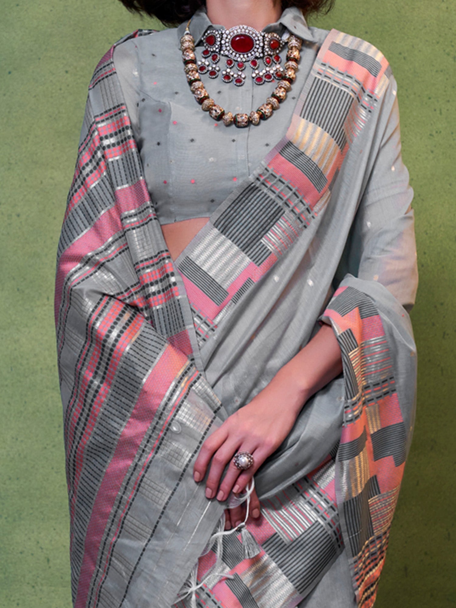 NOZ2TOZ Women's Silk Blend Grey Woven Design Designer Saree With Blouse Piece - Distacart