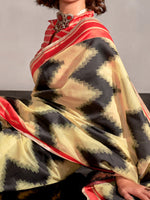 Thumbnail for NOZ2TOZ Women's Silk Blend Yellow Woven Design Designer Saree With Blouse Piece - Distacart