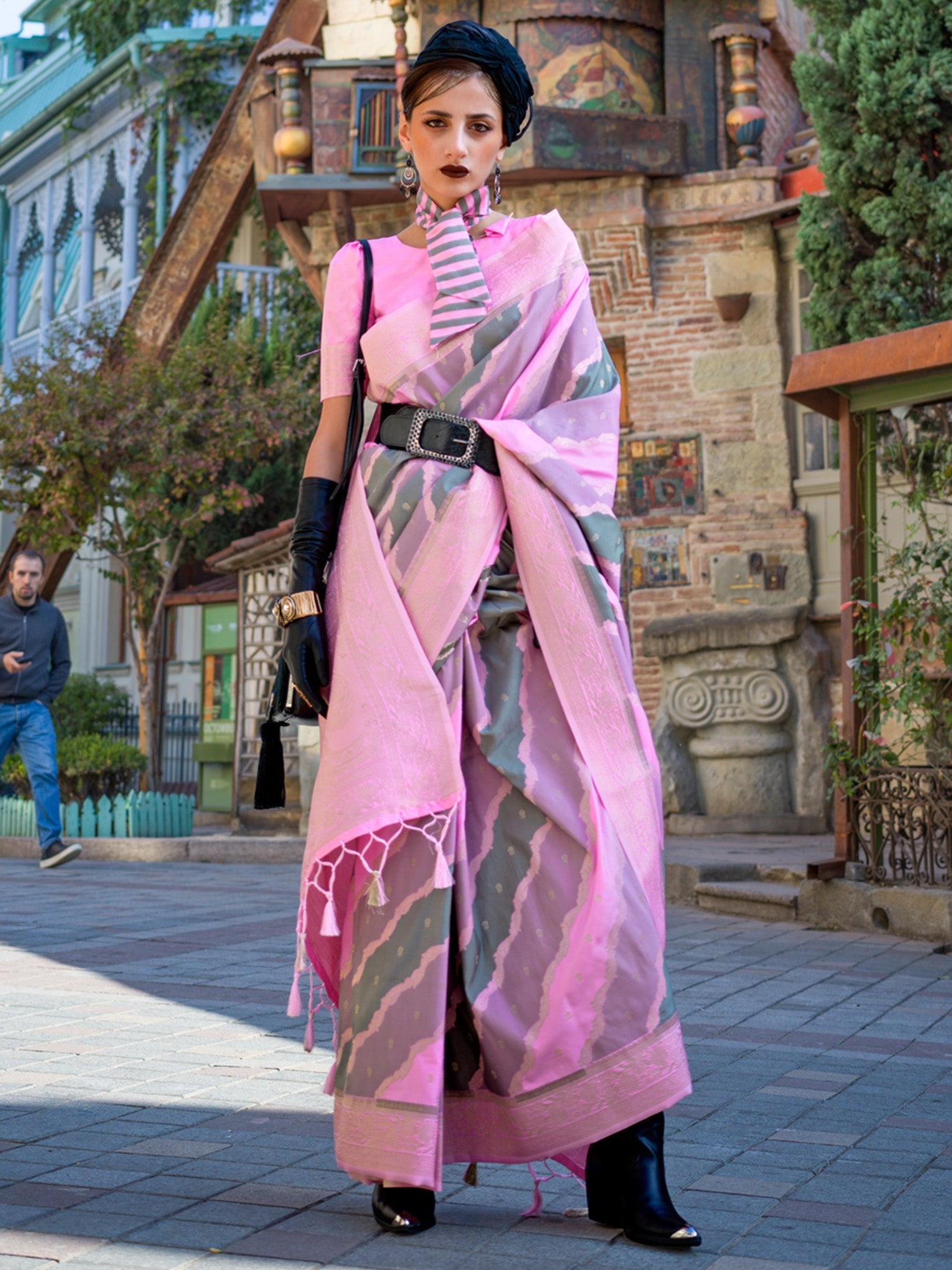 NOZ2TOZ Women's Soft Silk Pink Woven Design Designer Saree With Blouse Piece - Distacart