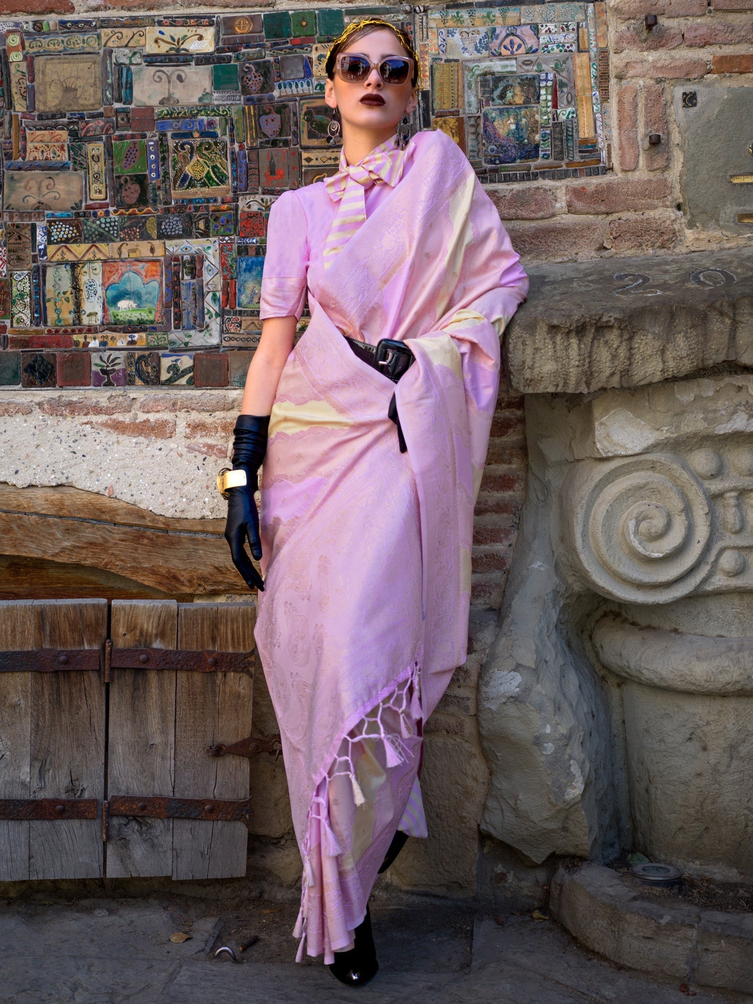 NOZ2TOZ Women's Soft Silk Mauve Woven Design Designer Saree With Blouse Piece - Distacart