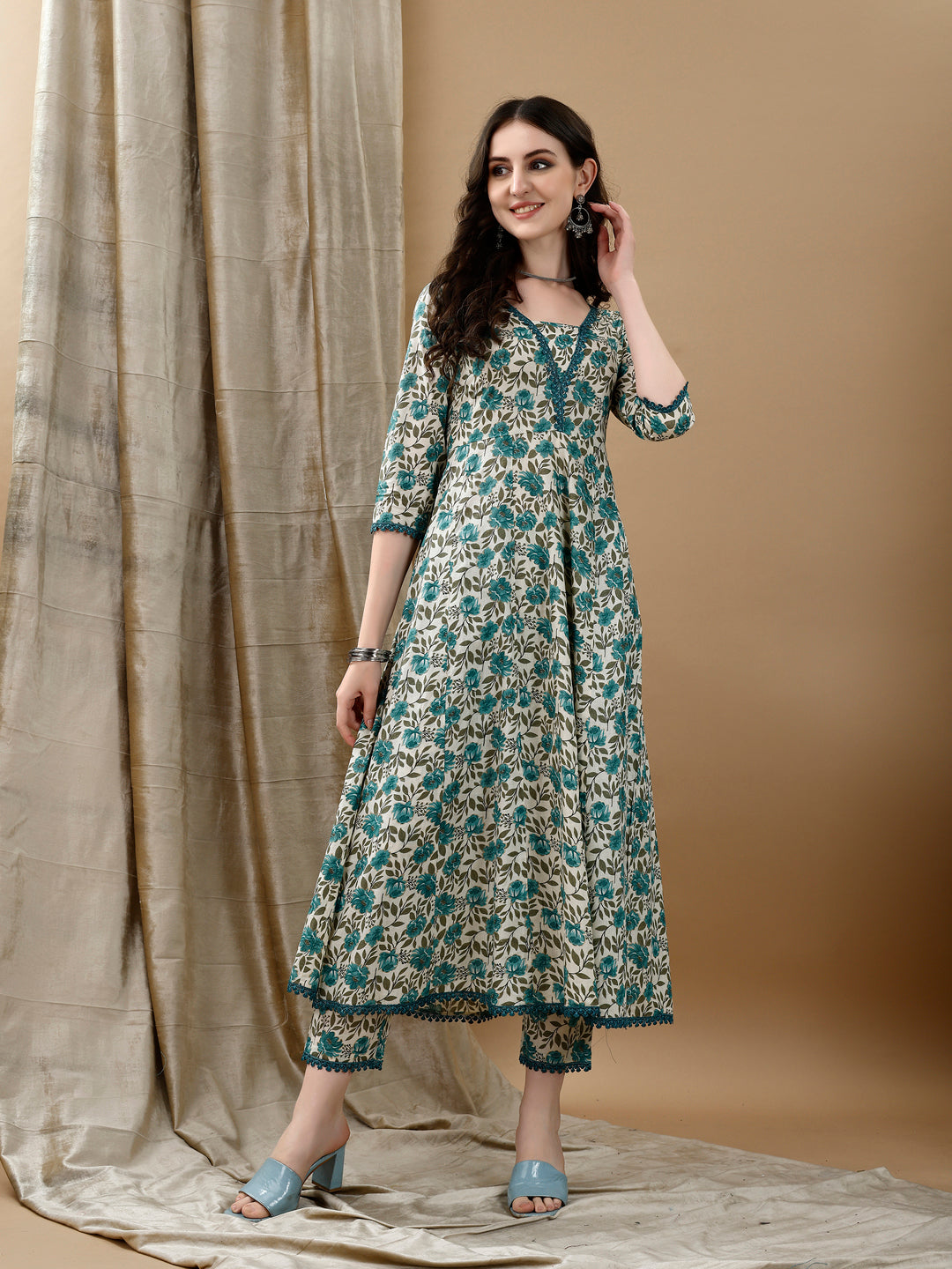 Floral Printed Anarkali Kurta With Pant & Dupatta Luxury Premium, Multicolor - Hiral Fashion - Dista
