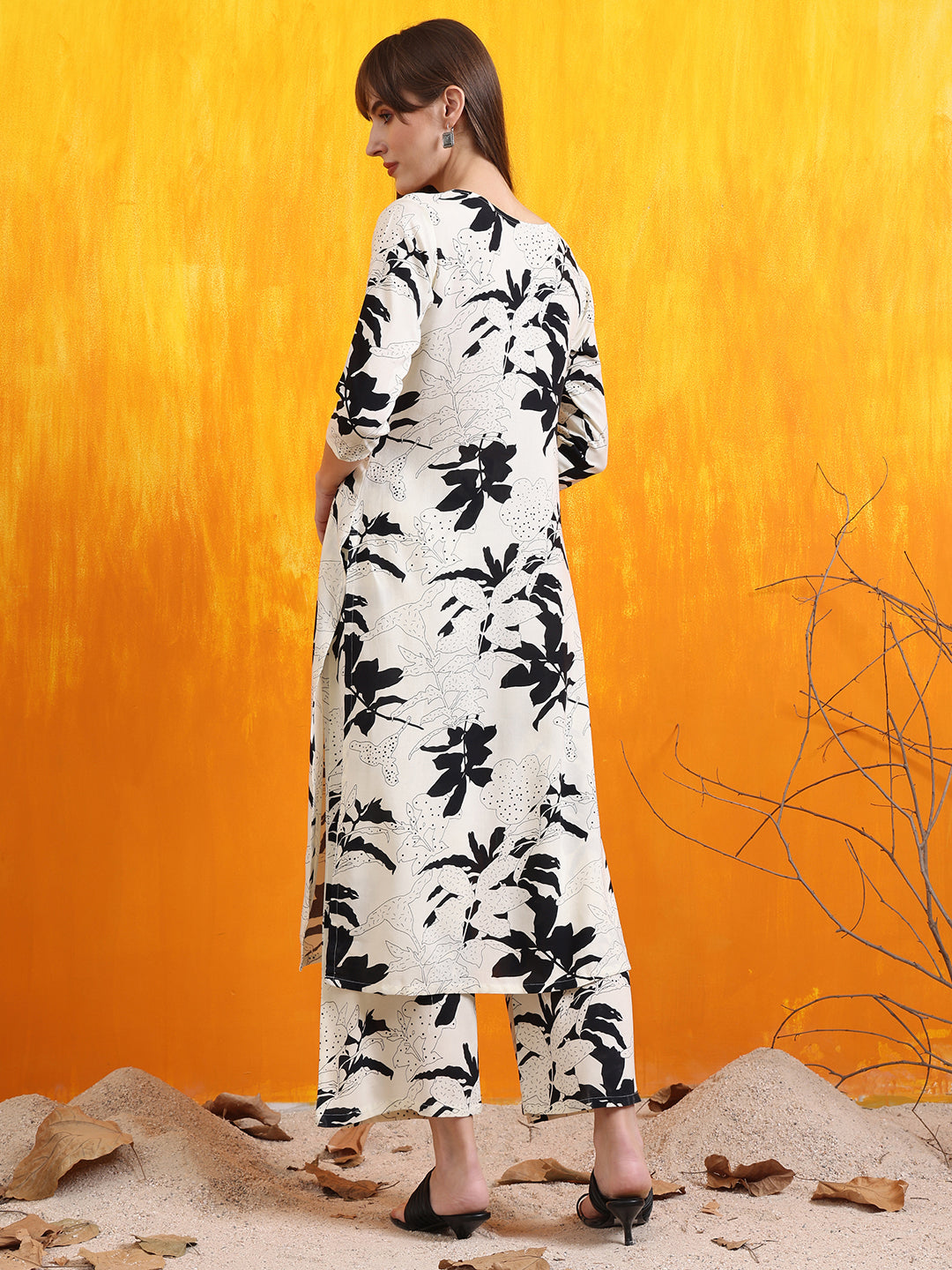 Floral Printed Co-Ords, White - Hiral Fashion - Distacart