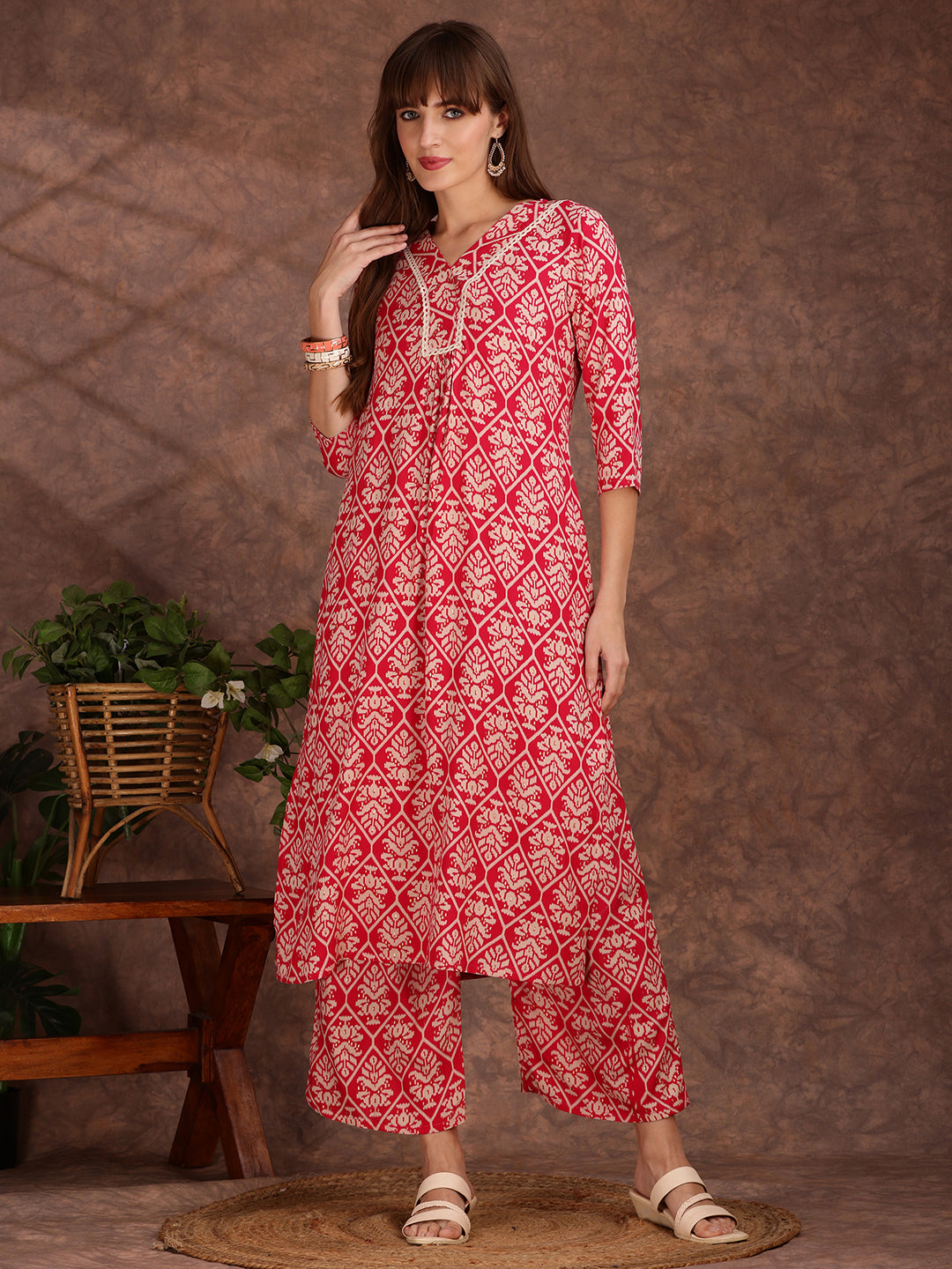 Ethnic Motifs Printed Lace Detailing Kurta And Palazzo, Pink - Hiral Fashion - Distacart