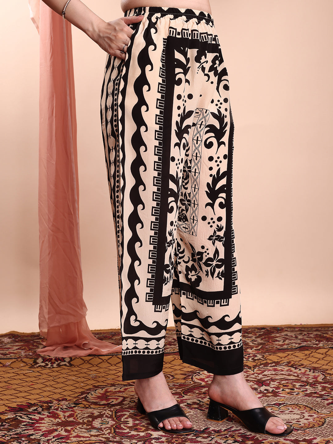 Floral & Geometric Printed Co-Ords, Black - Hiral Fashion - Distacart