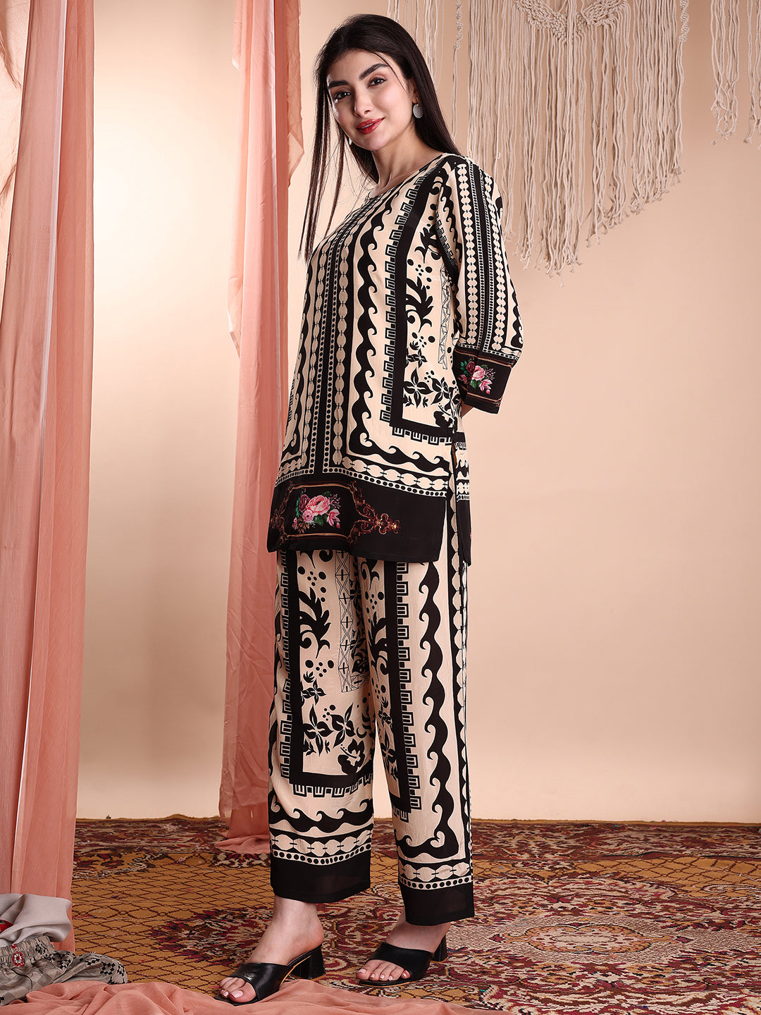 Floral & Geometric Printed Co-Ords, Black - Hiral Fashion - Distacart