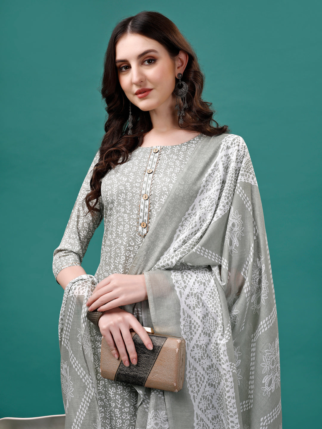 Floral Printed Casual Wear Kurta With Pant & Dupatta, Multicolor - Hiral Fashion - Dista