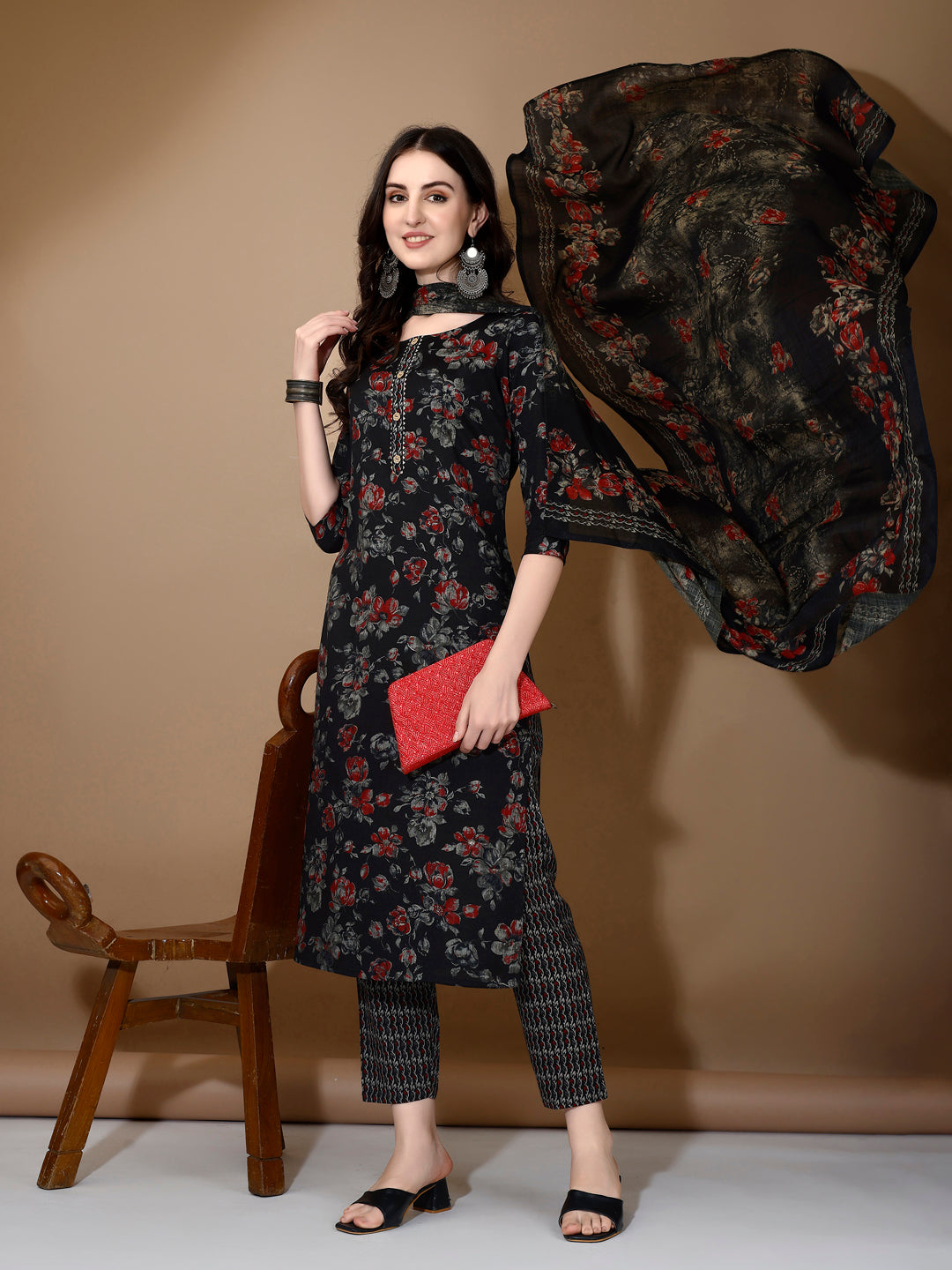 Floral Printed Kurta With Pant & Dupatta, Black - Hiral Fashion - Dista