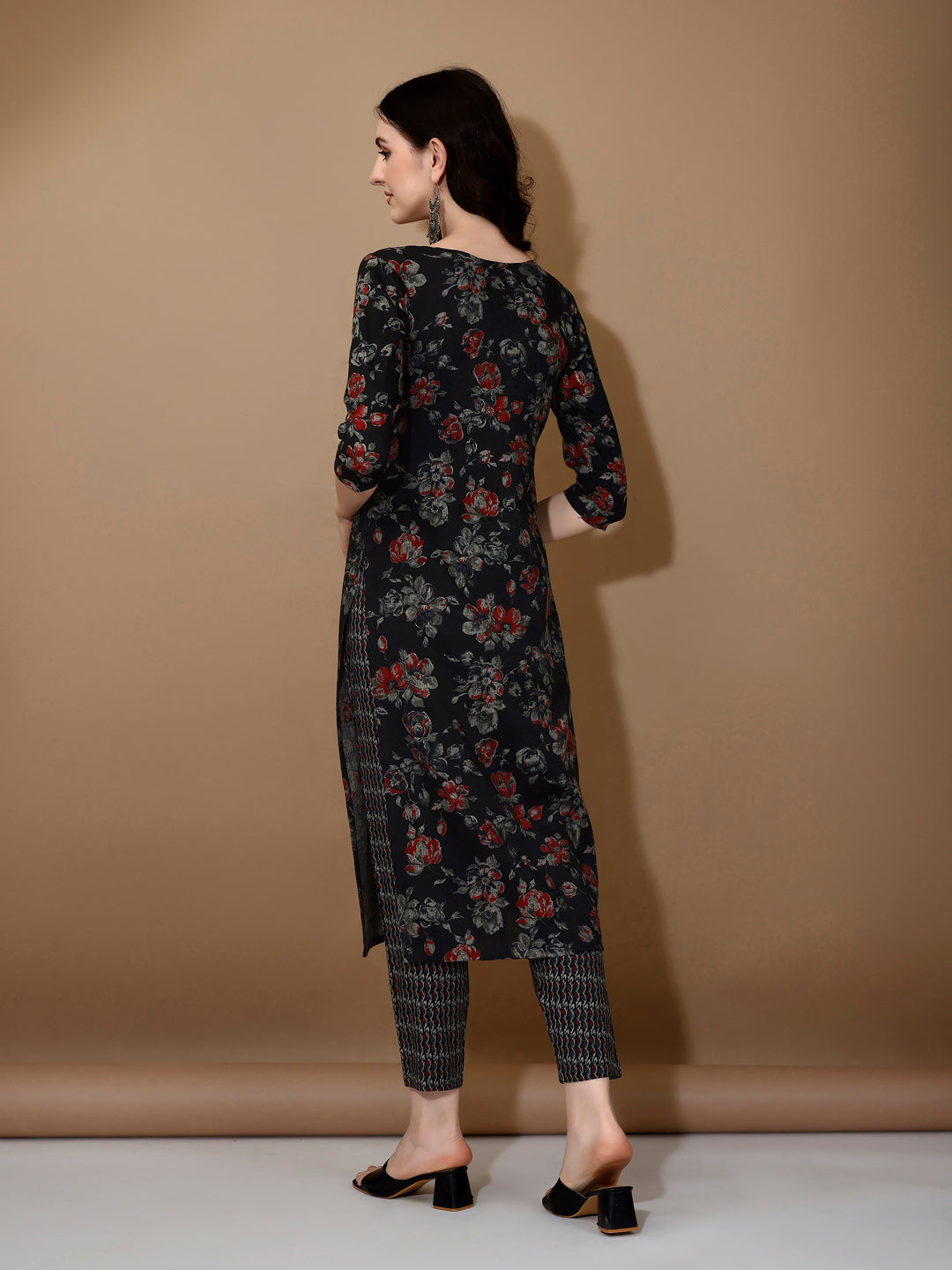 Floral Printed Kurta With Pant & Dupatta, Black - Hiral Fashion - Dista