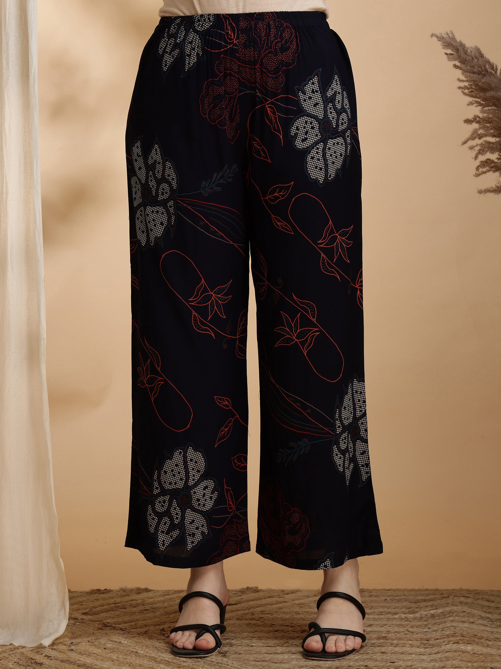 Floral Printed Kurta Pallazo Set, Black - Hiral Fashion - Distacart