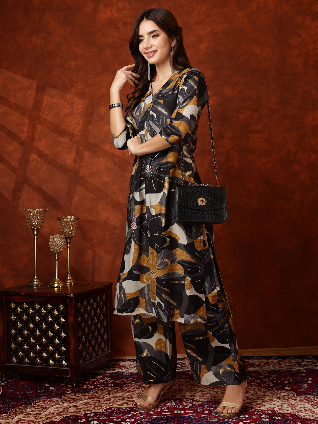 Floral Printed Kurta With Palazzo Pant, Black - Hiral Fashion - Distacart