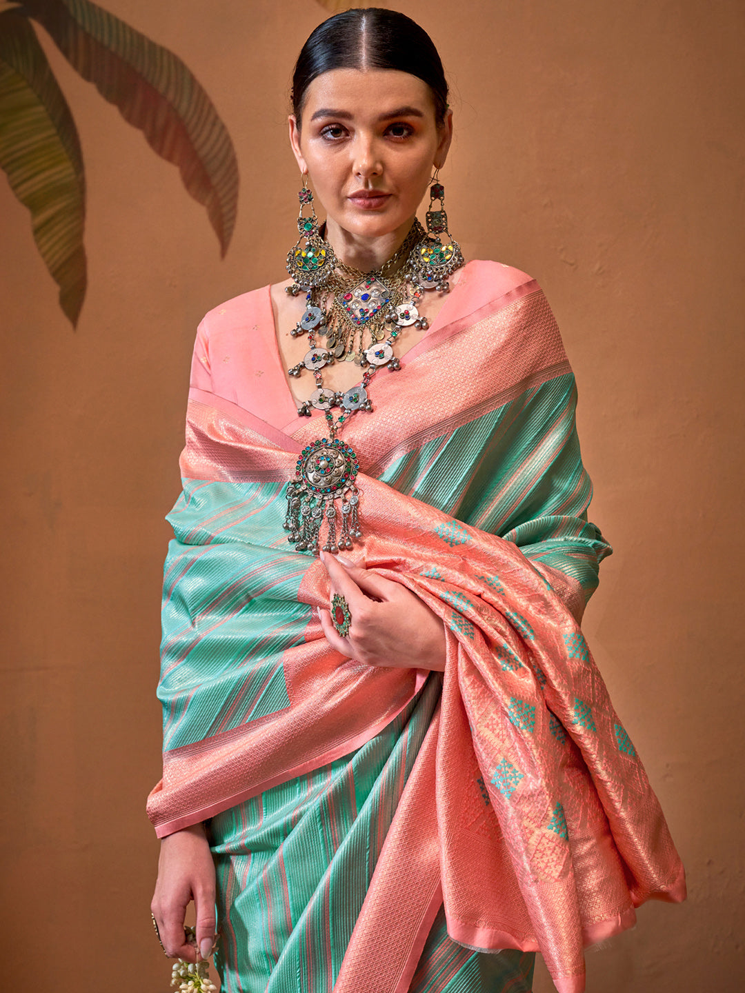 NOZ2TOZ Women's Silk Blend Pink Woven Design Designer Saree With Blouse Piece - Distacart