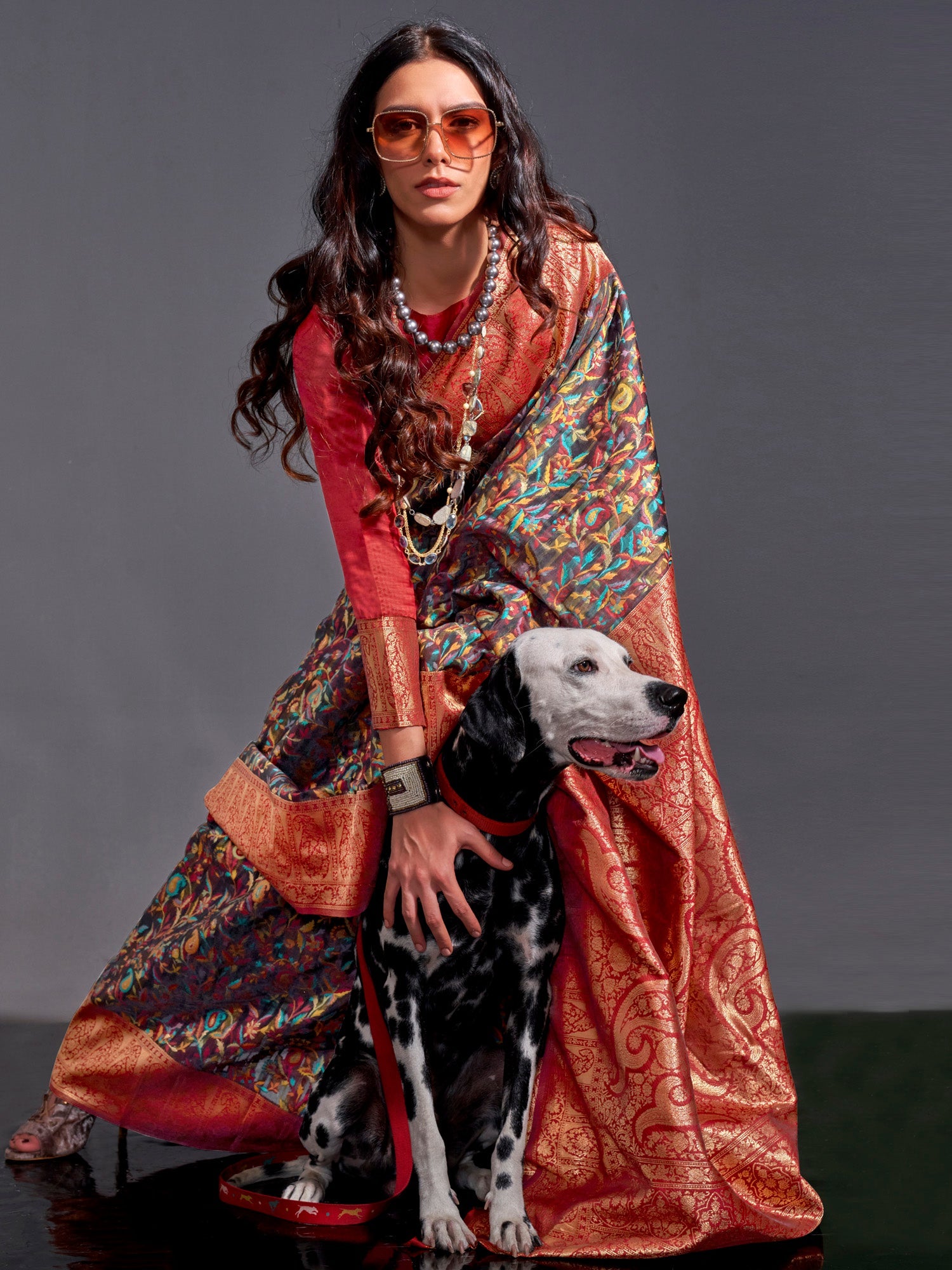 NOZ2TOZ Women's Silk Blend Black Woven Design Designer Saree With Blouse Piece - Distacart