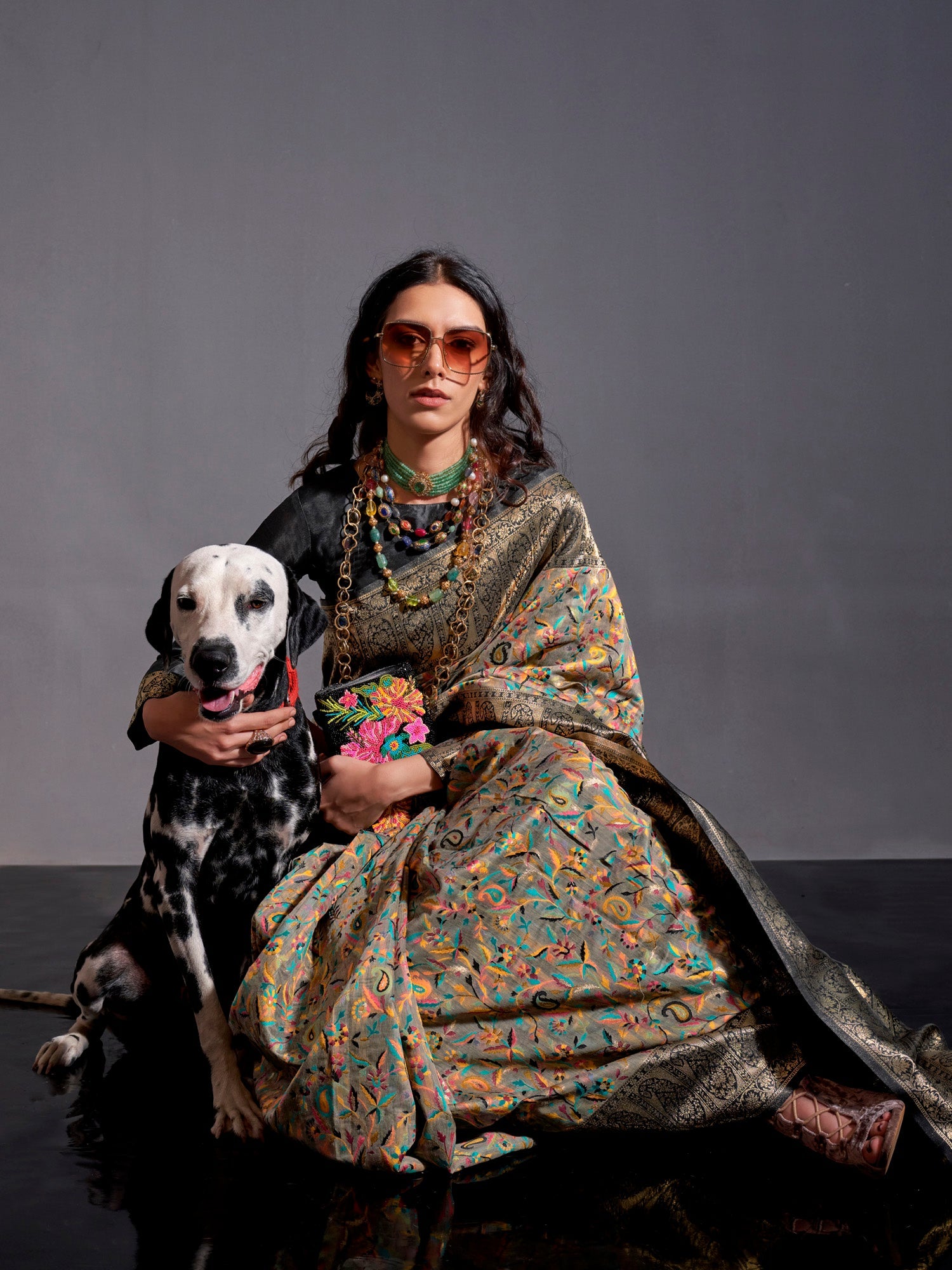 NOZ2TOZ Women's Silk Blend Grey Woven Design Designer Saree With Blouse Piece - Distacart