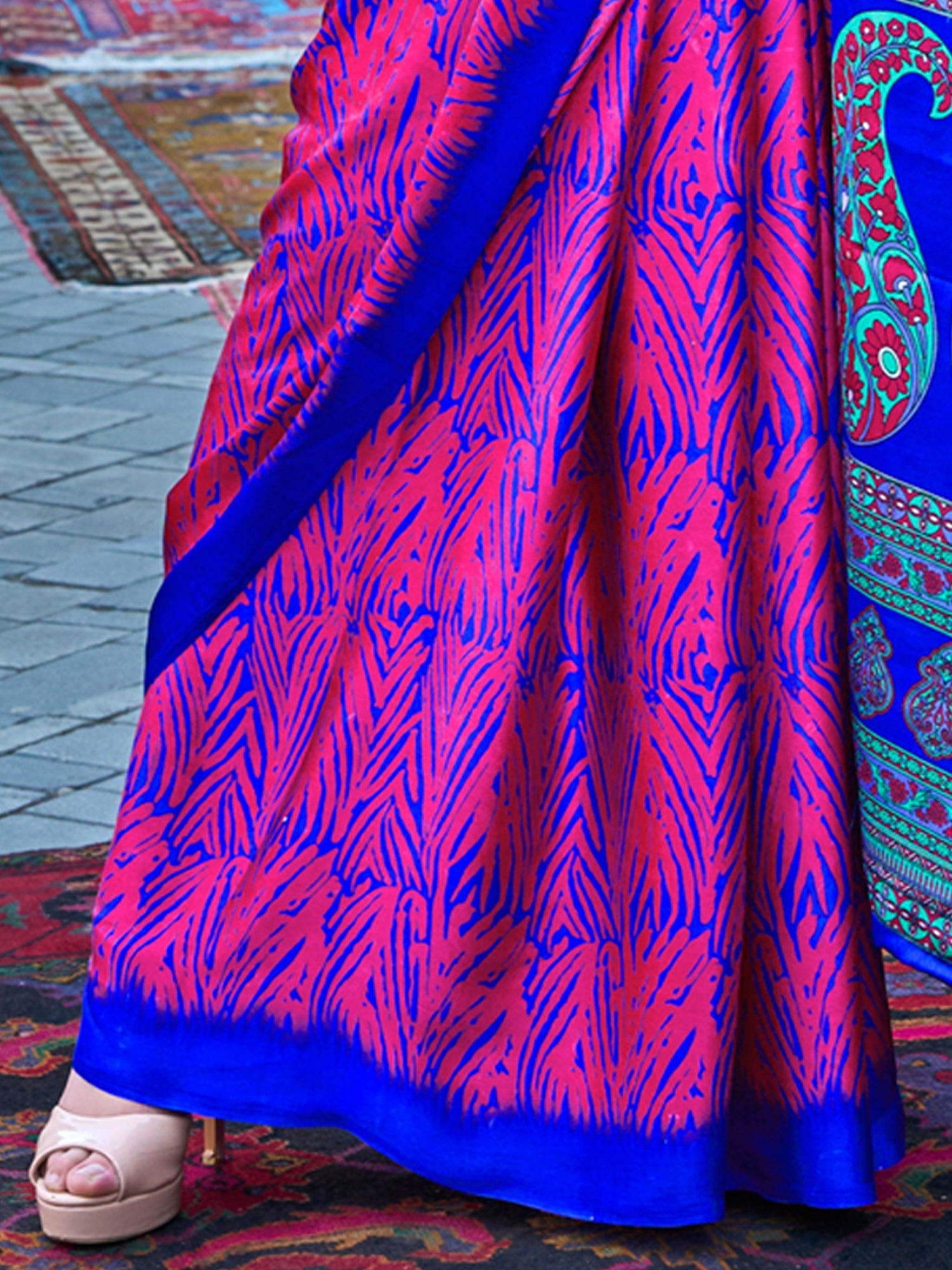 NOZ2TOZ Women's Satin Pink Printed Designer Saree With Blouse Piece - Distacart