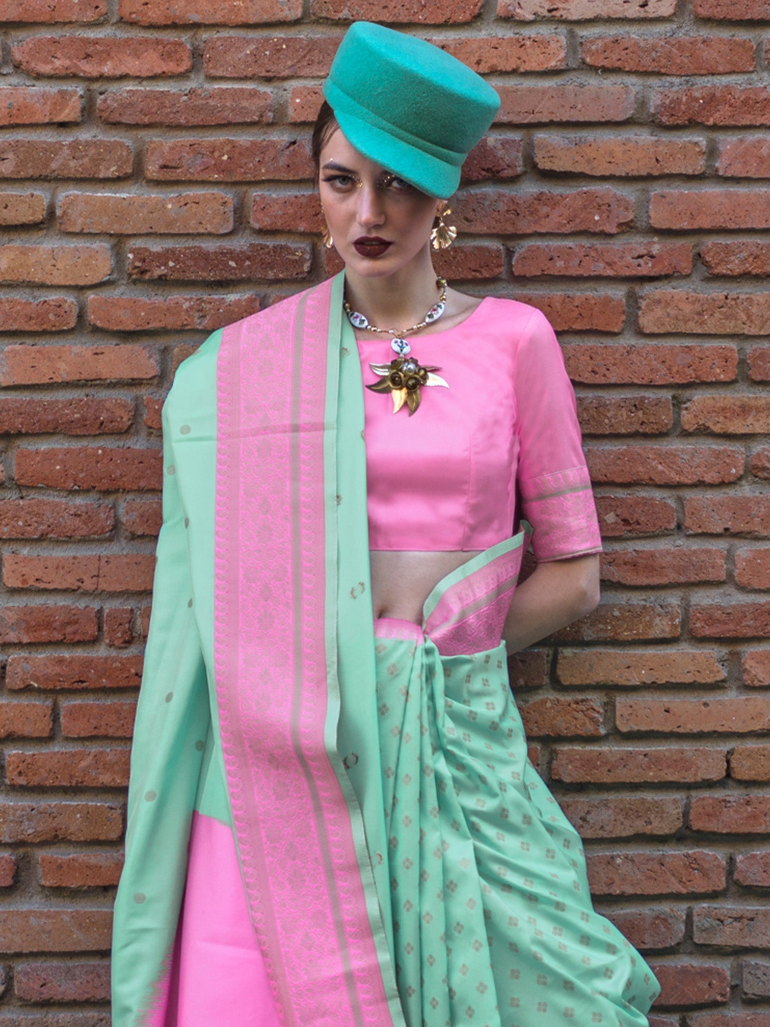 NOZ2TOZ Women's Soft Silk Sea Green Woven Design Designer Saree With Blouse Piece - Distacart