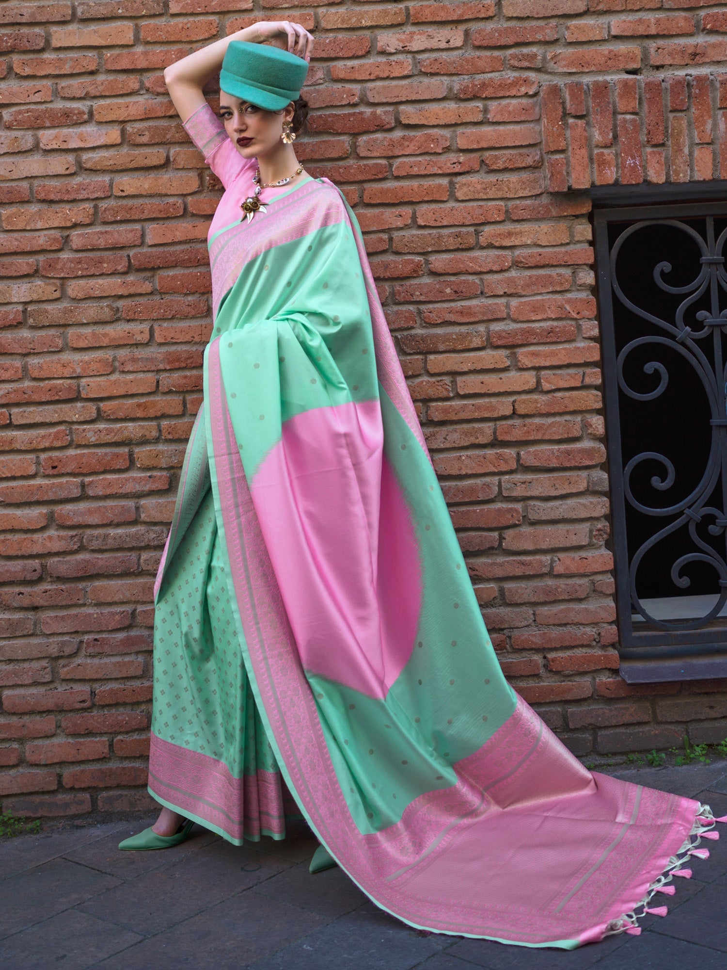 NOZ2TOZ Women's Soft Silk Sea Green Woven Design Designer Saree With Blouse Piece - Distacart