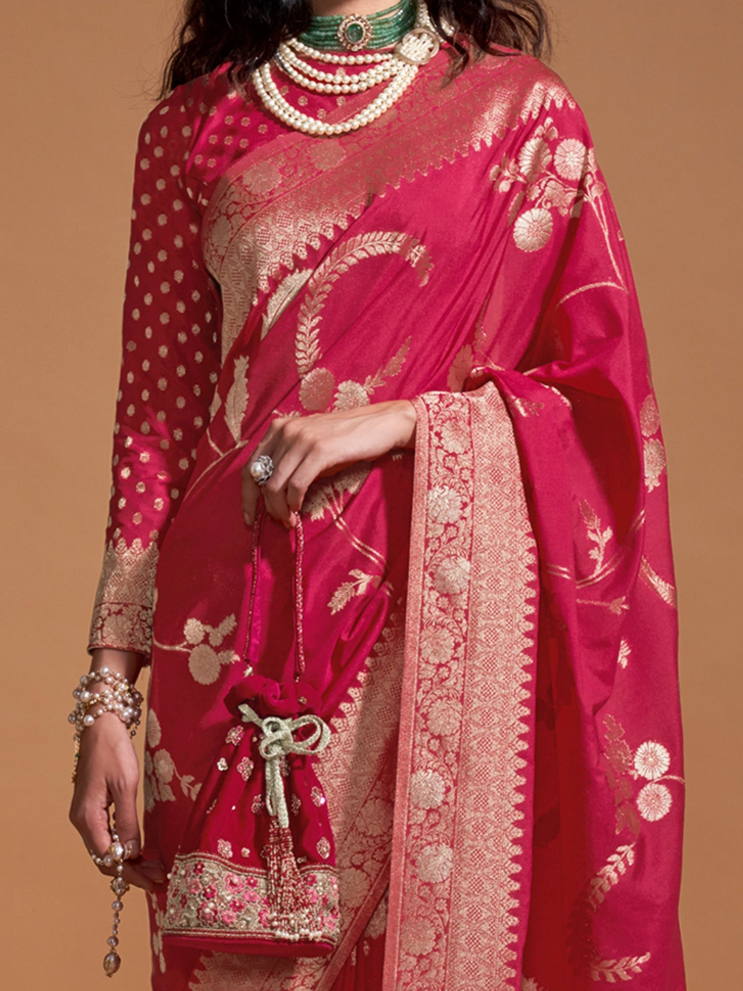 NOZ2TOZ Women's Georgette Pink Woven Design Designer Saree With Blouse Piece - Distacart