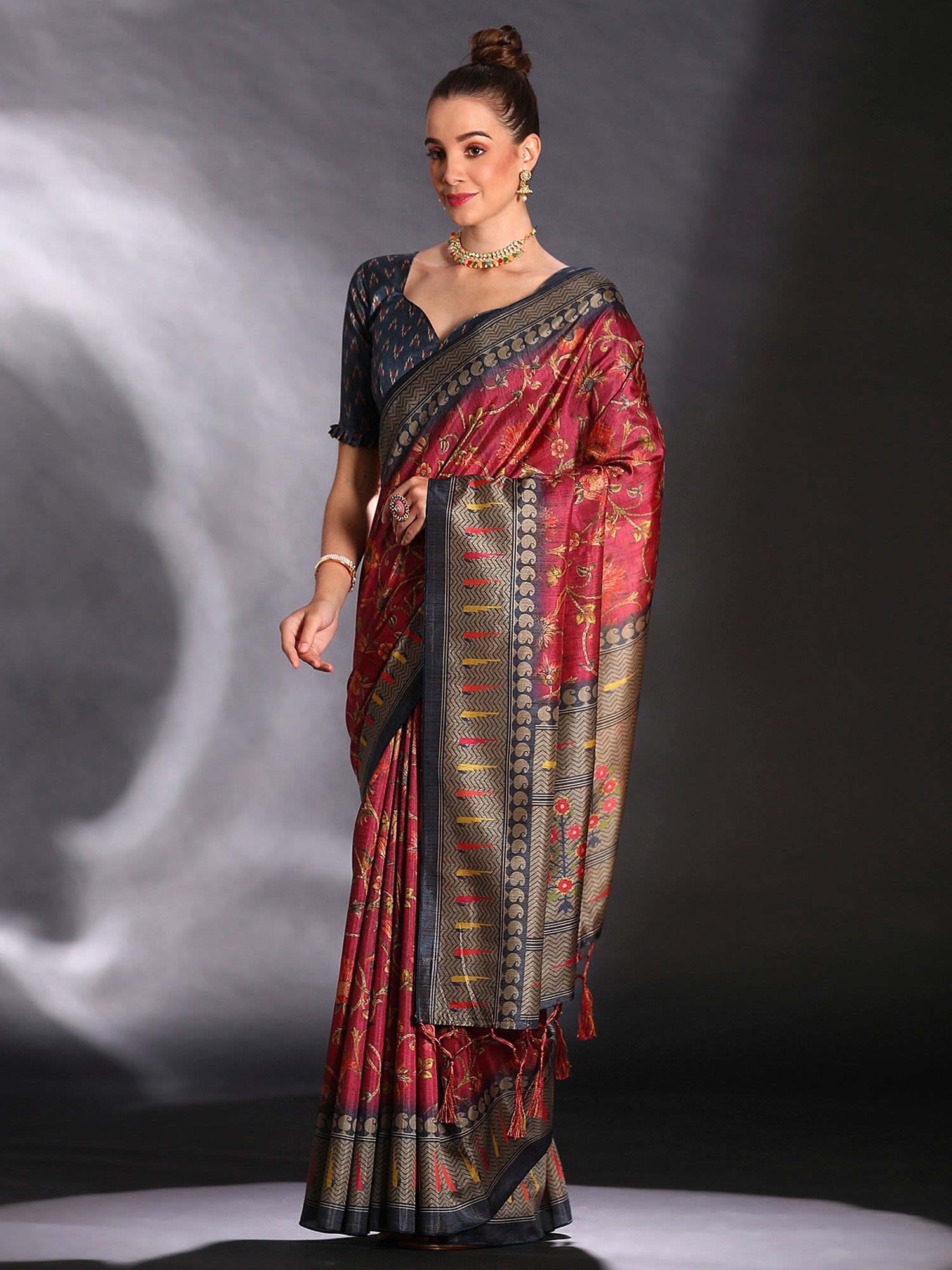 NOZ2TOZ Women's Cotton Blend Maroon Printed Designer Saree With Blouse Piece - Distacart