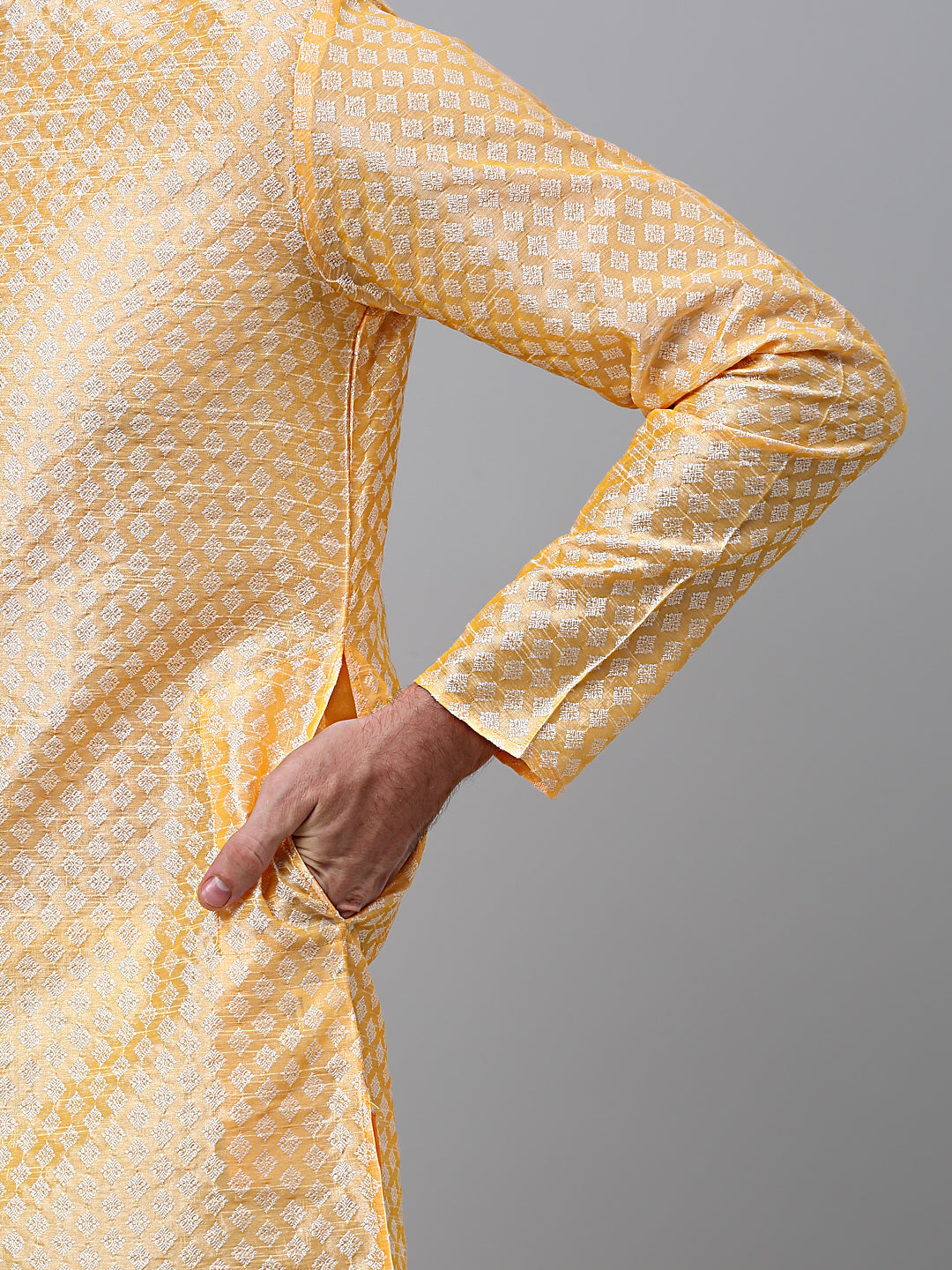 Jompers Men's Golden Collar Embroidered Kurta - Distacart