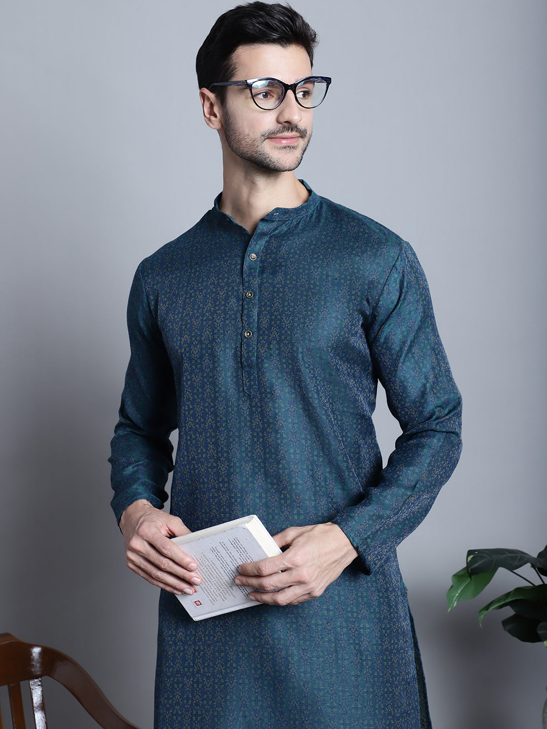 Jompers Men's Navy Blue Woven Design Kurta Only - Distacart