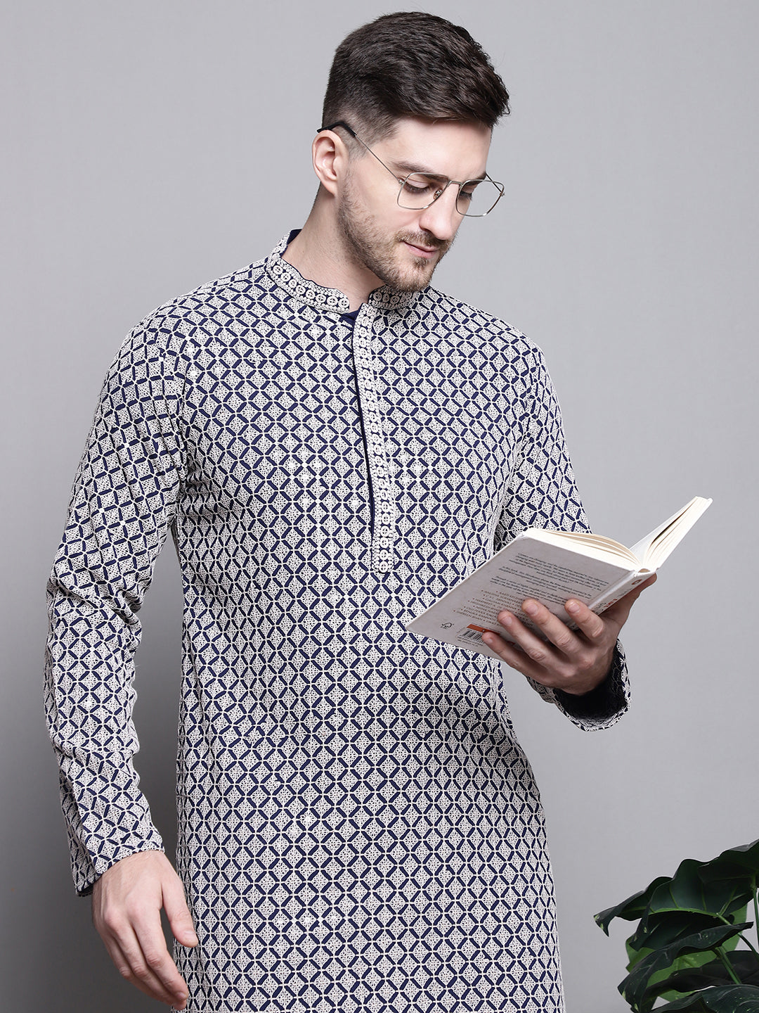 Jompers Men's Sequin Embroidered Pure Cotton Kurta - Navy Blue - Distacart