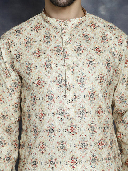 Jompers Men's Golden Foil Printed Kurta - Golden - Distacart