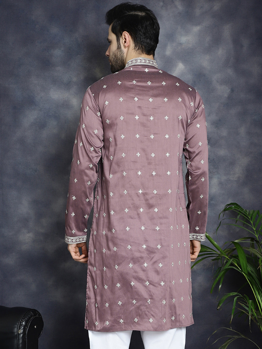 Jompers Men's Sequins Embroidered Kurta - Megenta - Distacart