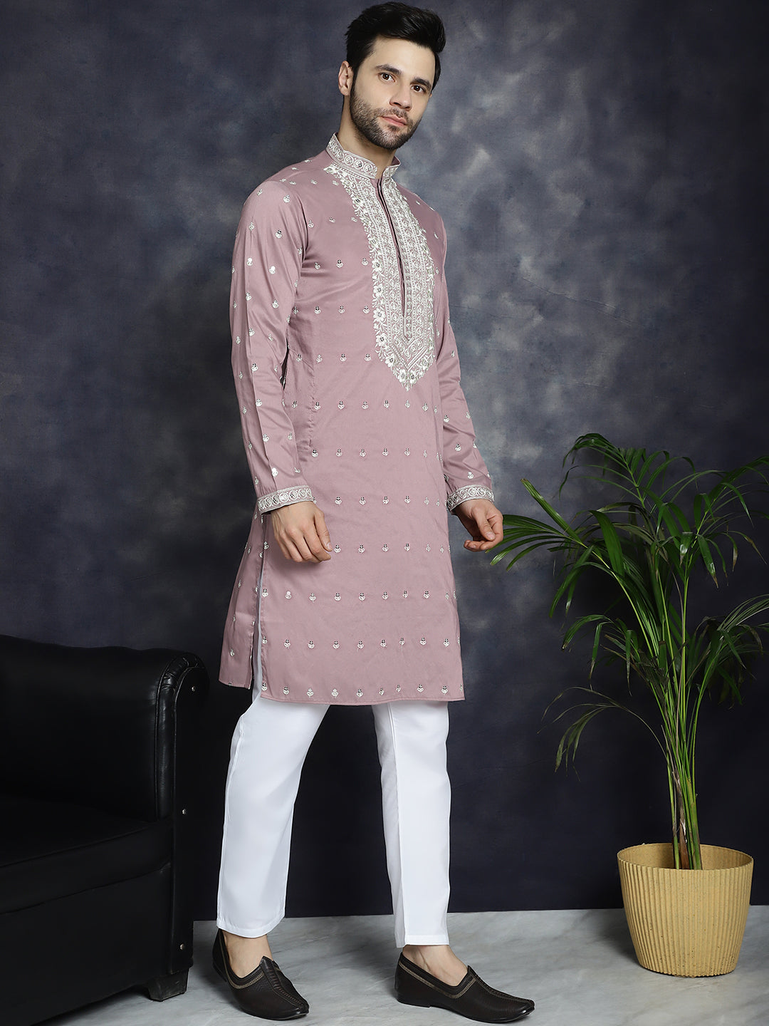 Jompers Men's Chikankari Embroidered Kurta - Magenta - Distacart