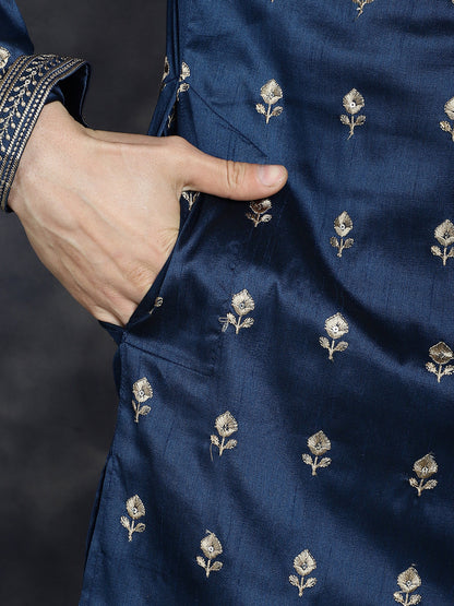 Jompers Men's Navy Blue Chikankari Embroidered Kurta - Navy Blue - Distacart