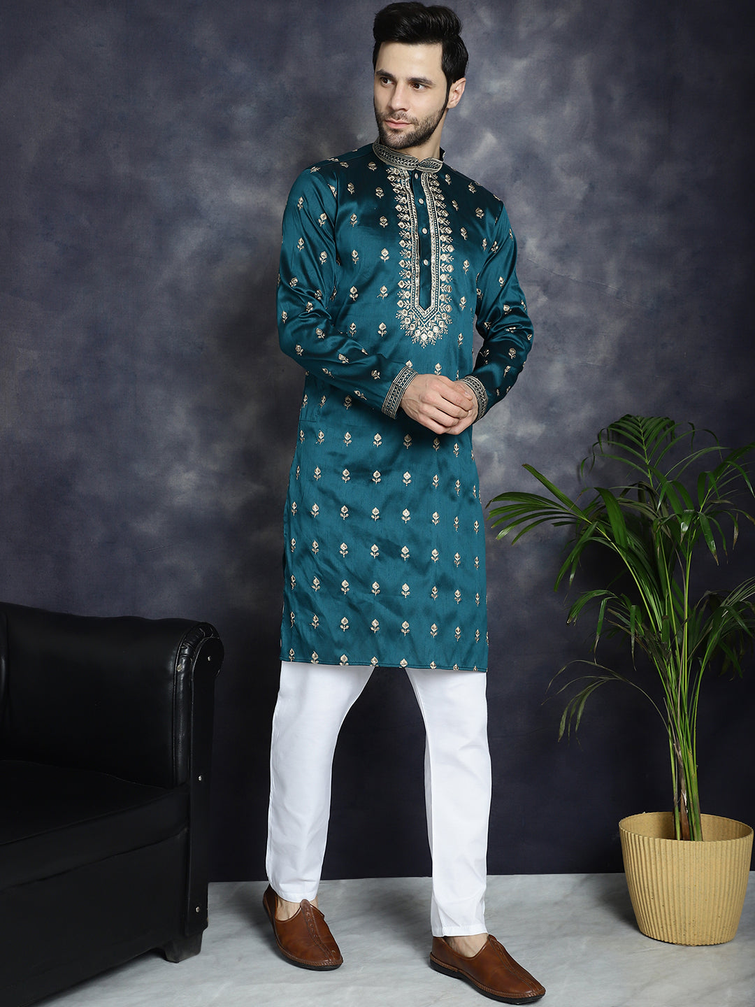 Jompers Men's Peacock Blue Chikankari Embroidered Kurta - Peacock - Distacart