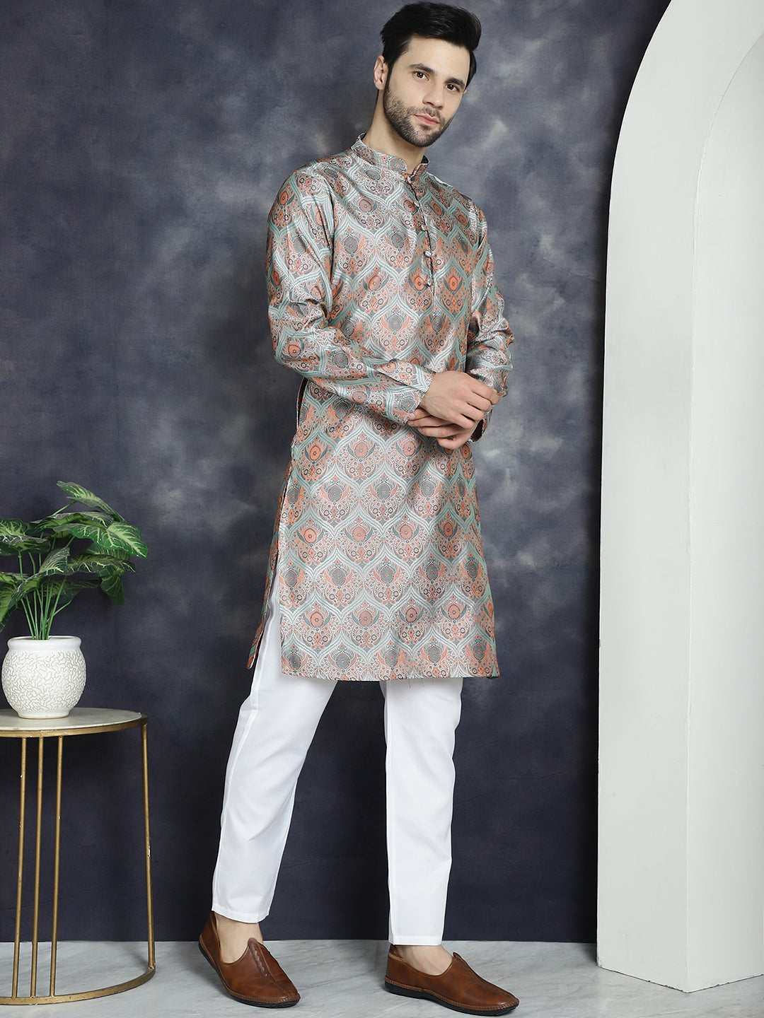 Jompers Men's Silver Silk Blend Straight Kurta - Silver - Distacart