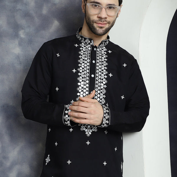 Jompers Men's Embroidered Kurta - Black - Distacart