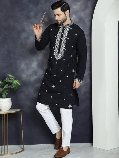 Jompers Men's Embroidered Kurta - Black - Distacart