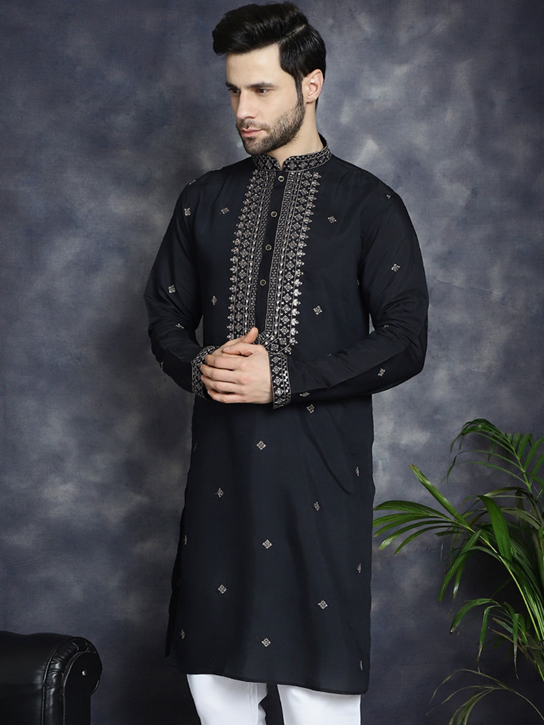 Jompers Men's Sequins Embroidered Kurta - Black - Distacart