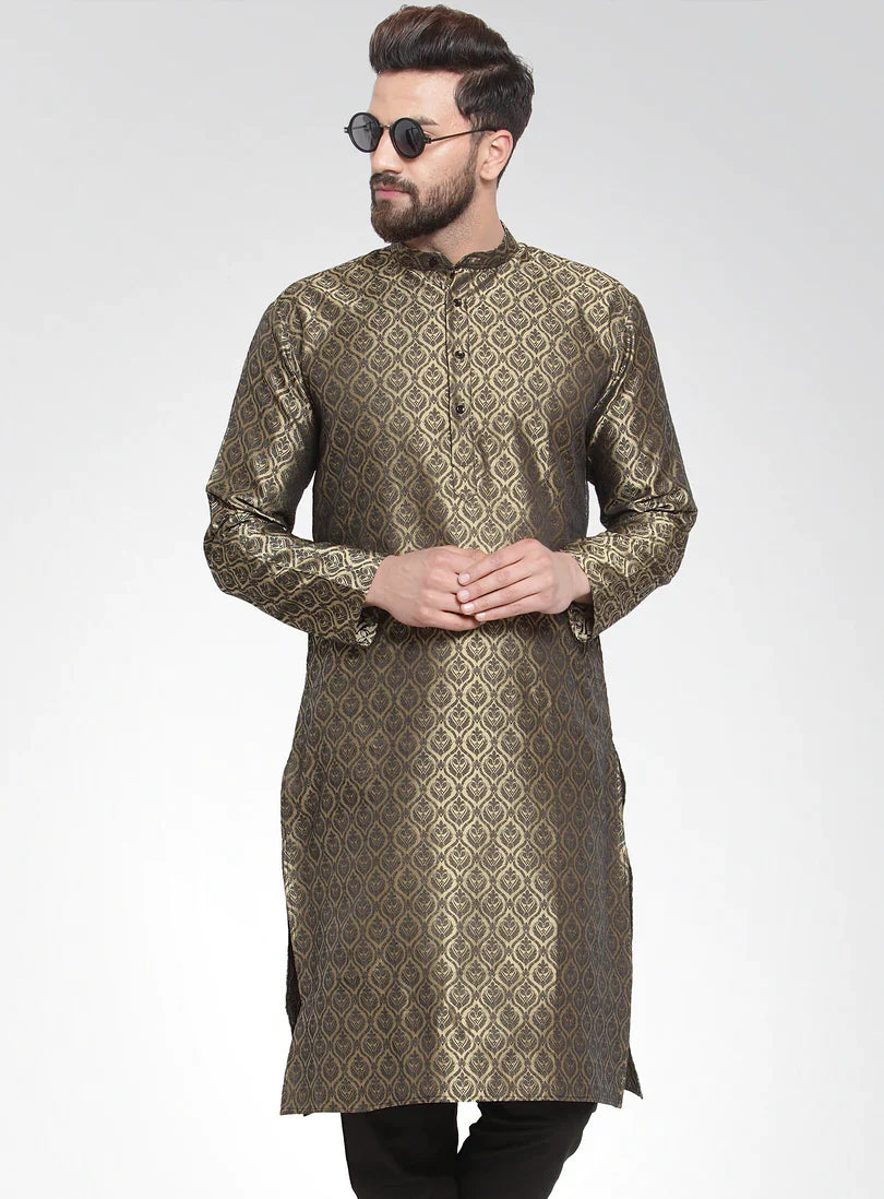 Jompers Men's Gold-Colored & Black Self Design Kurta Only - Distacart