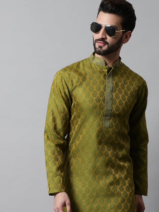Jompers Men's Olive Green and White Woven Design Kurta - Distacart