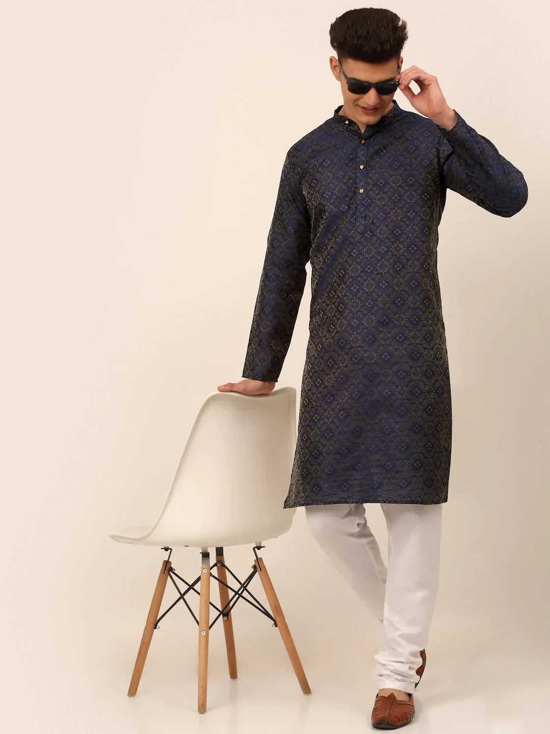 Jompers Men's Navy Blue Floral Printed Kurta Only - Distacart