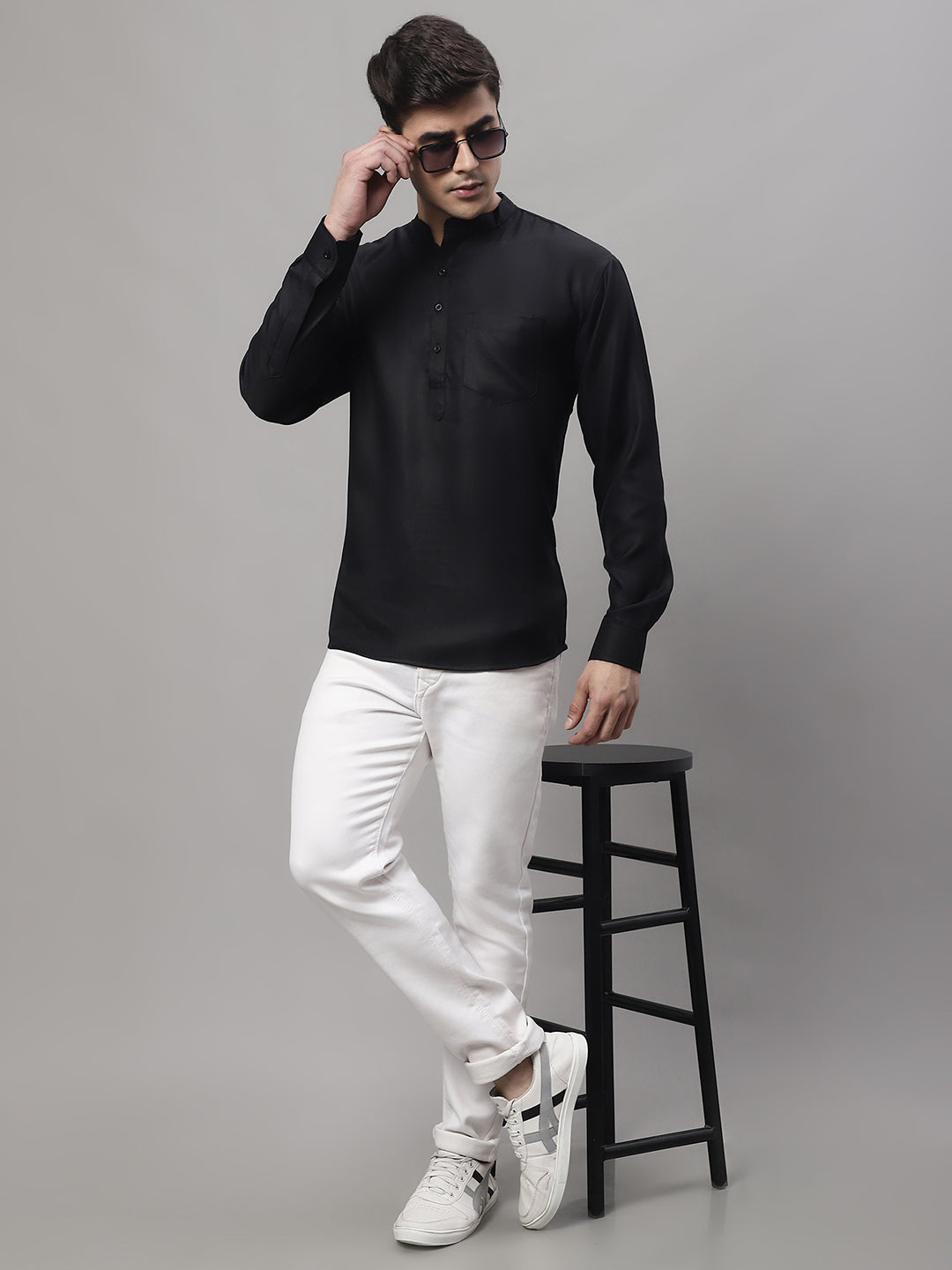 Jompers Men's Black Solid Short Kurta - Distacart