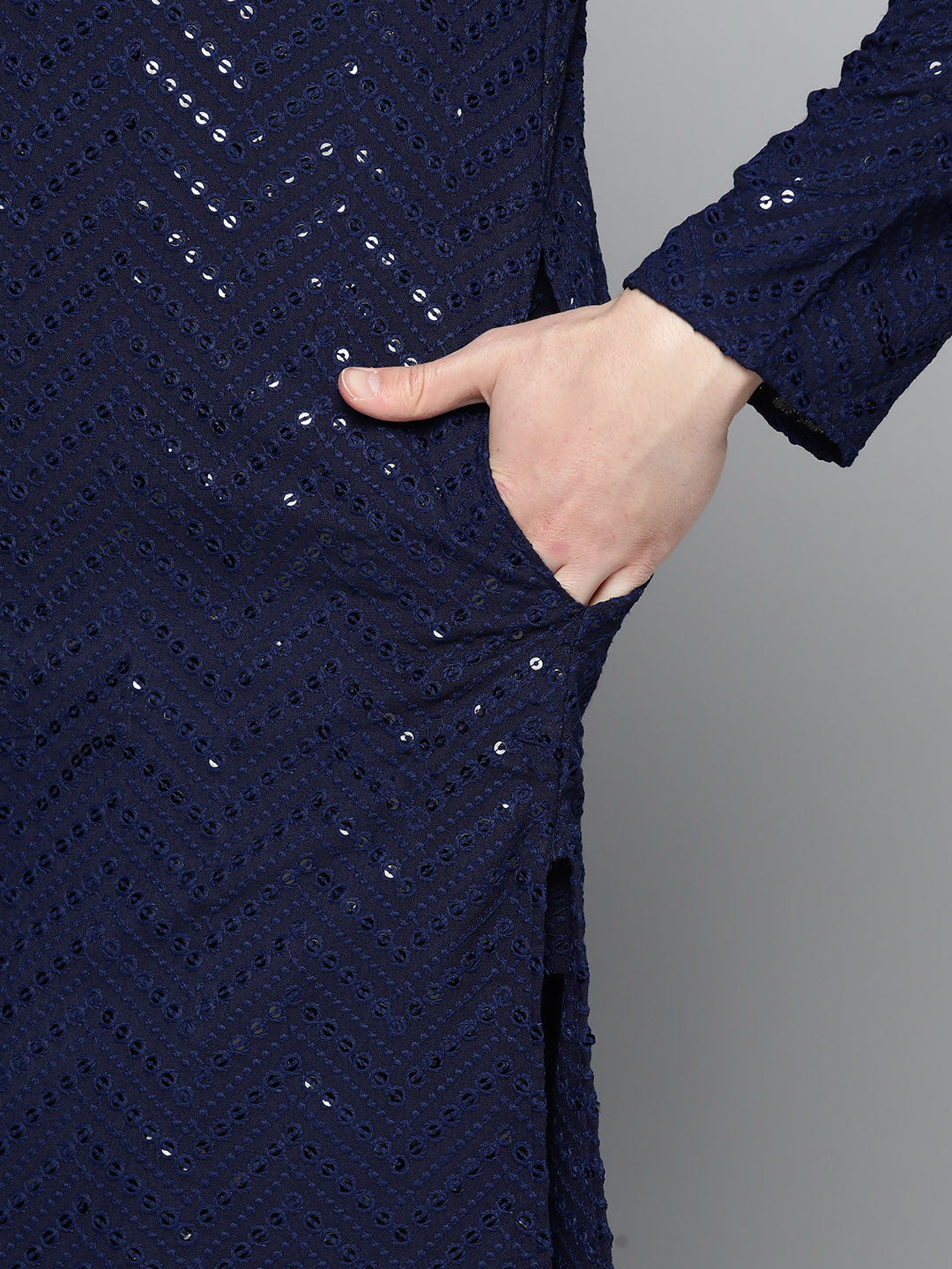 Jompers Men's Navy Blue Embroidered Sequinned Kurta - Distacart