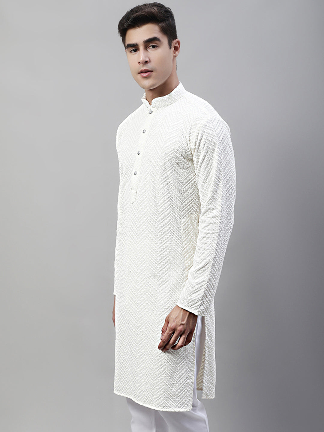 Jompers Men's White Embroidered Sequinned Kurta - Distacart