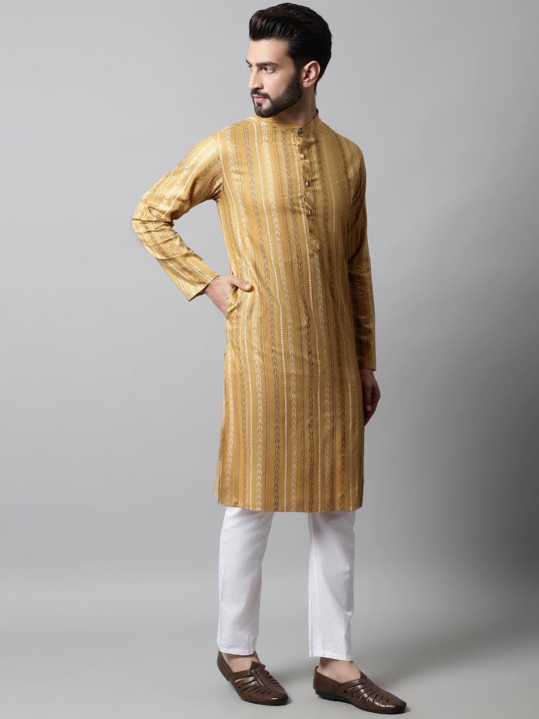 Jompers Men's Beige Foil Printed Kurta - Distacart