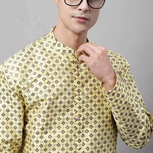 Jompers Men's Yellow Printed Silk Blend Kurta - Distacart