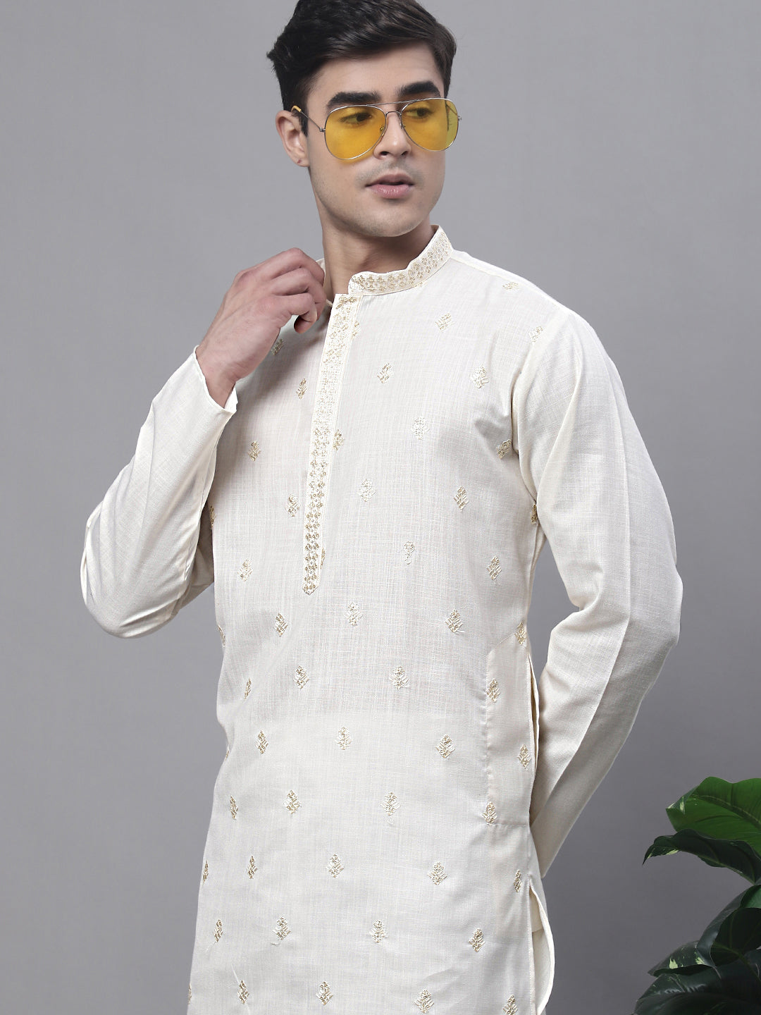 Jompers Men's White Embroidered Straight Kurta - Distacart